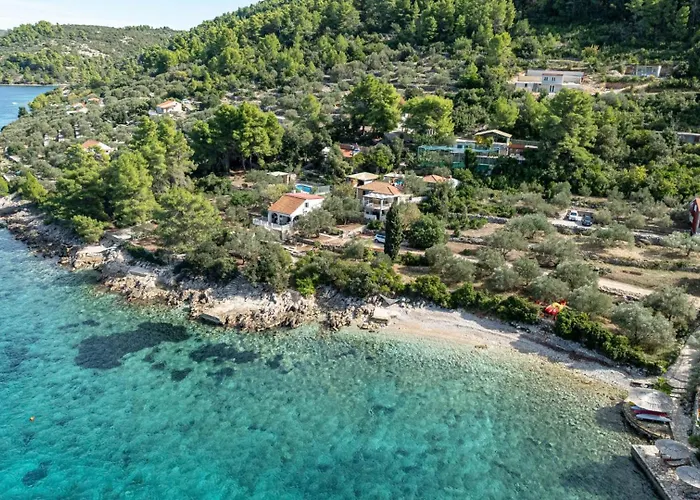 Apartment Roza 1 By Guide